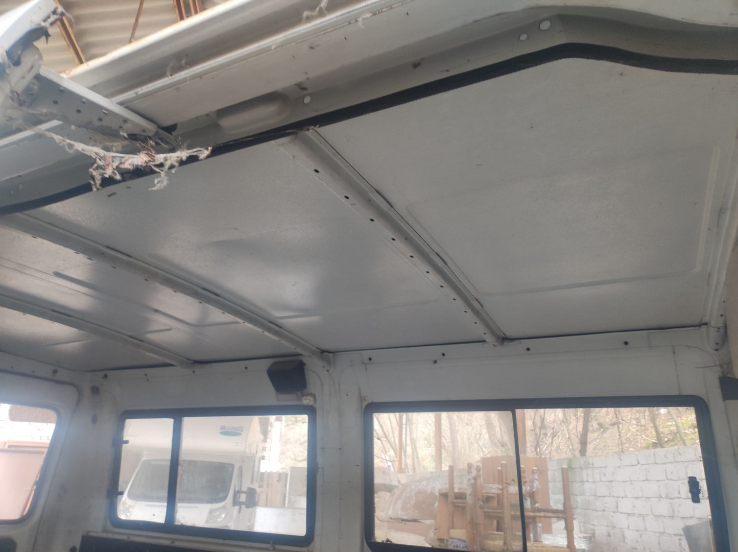 Mercedes Benz 207 D 9 posti