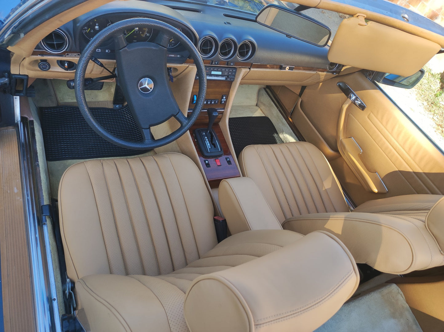 Mercedes Benz 380 SL R107